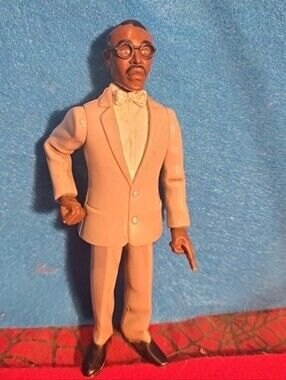 051826 CLARENCE MASON 1997 Jakks WWF/WWE Wrestling Figure Manager Gray Suit/Bow